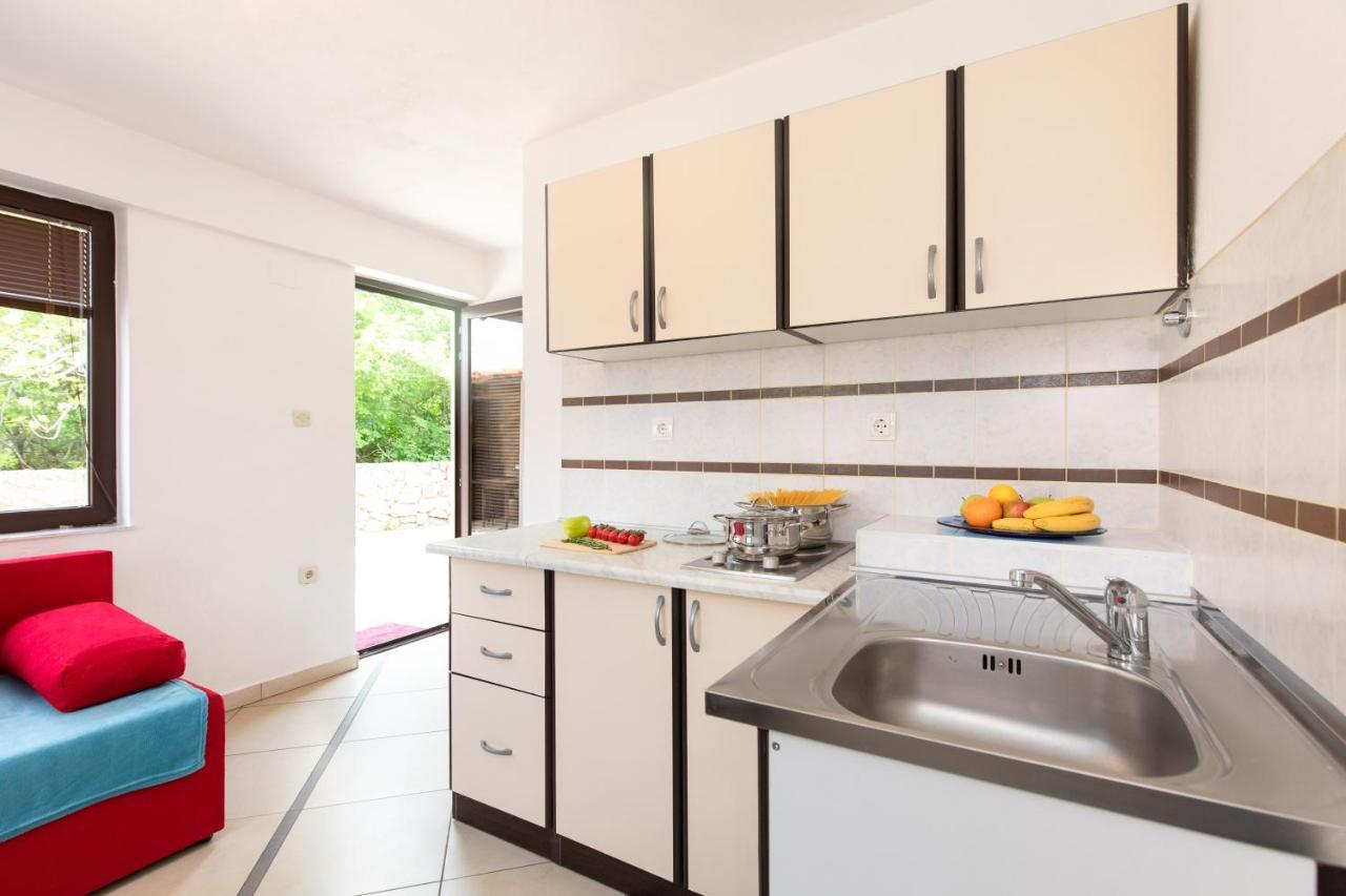 Apartment Linda Vrbnik  Εξωτερικό φωτογραφία